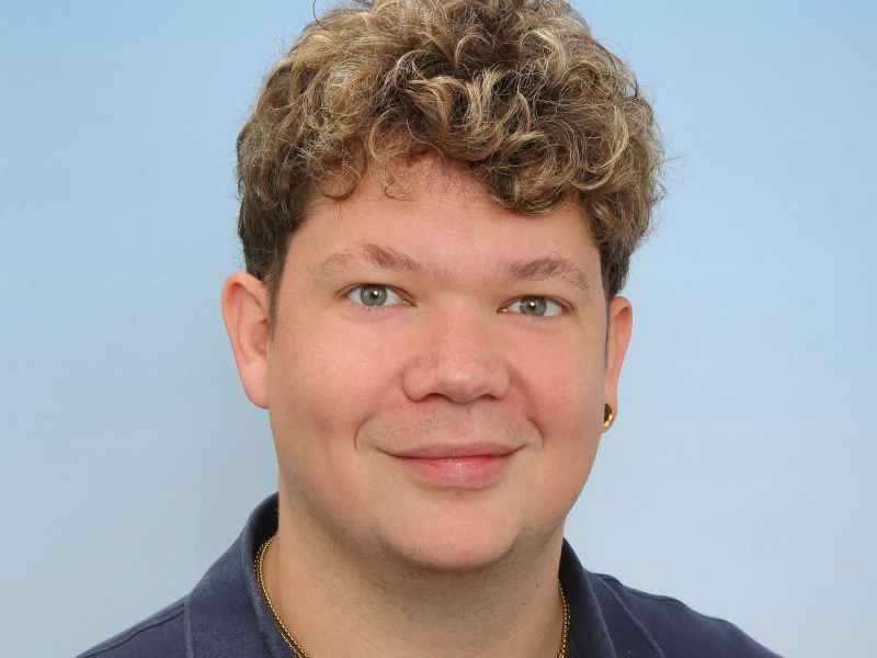 Er heißt Michael Alois Reichhold